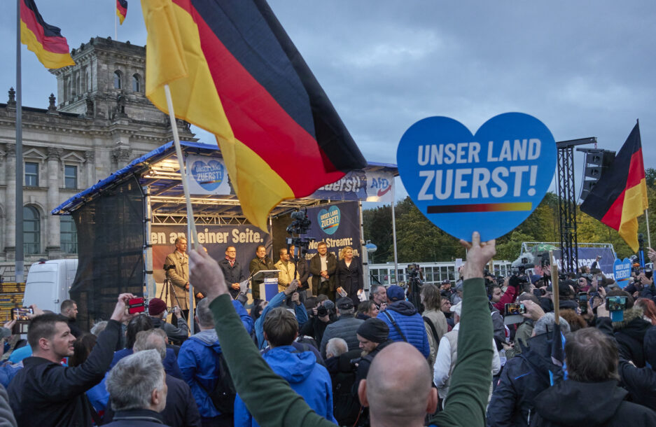 Right-wing protest against the German government's Ukraine policy.