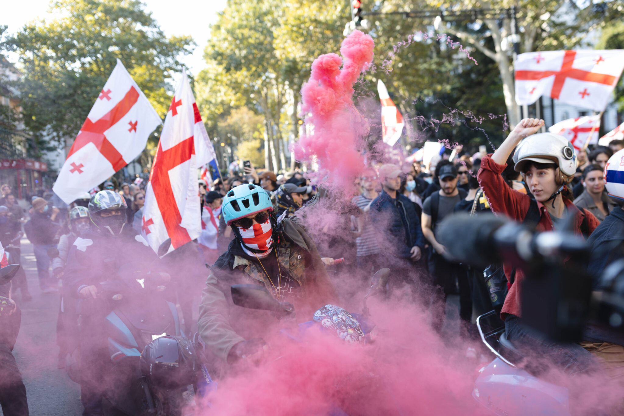 Georgia: Between Democracy and Autocracy | Journal of Democracy